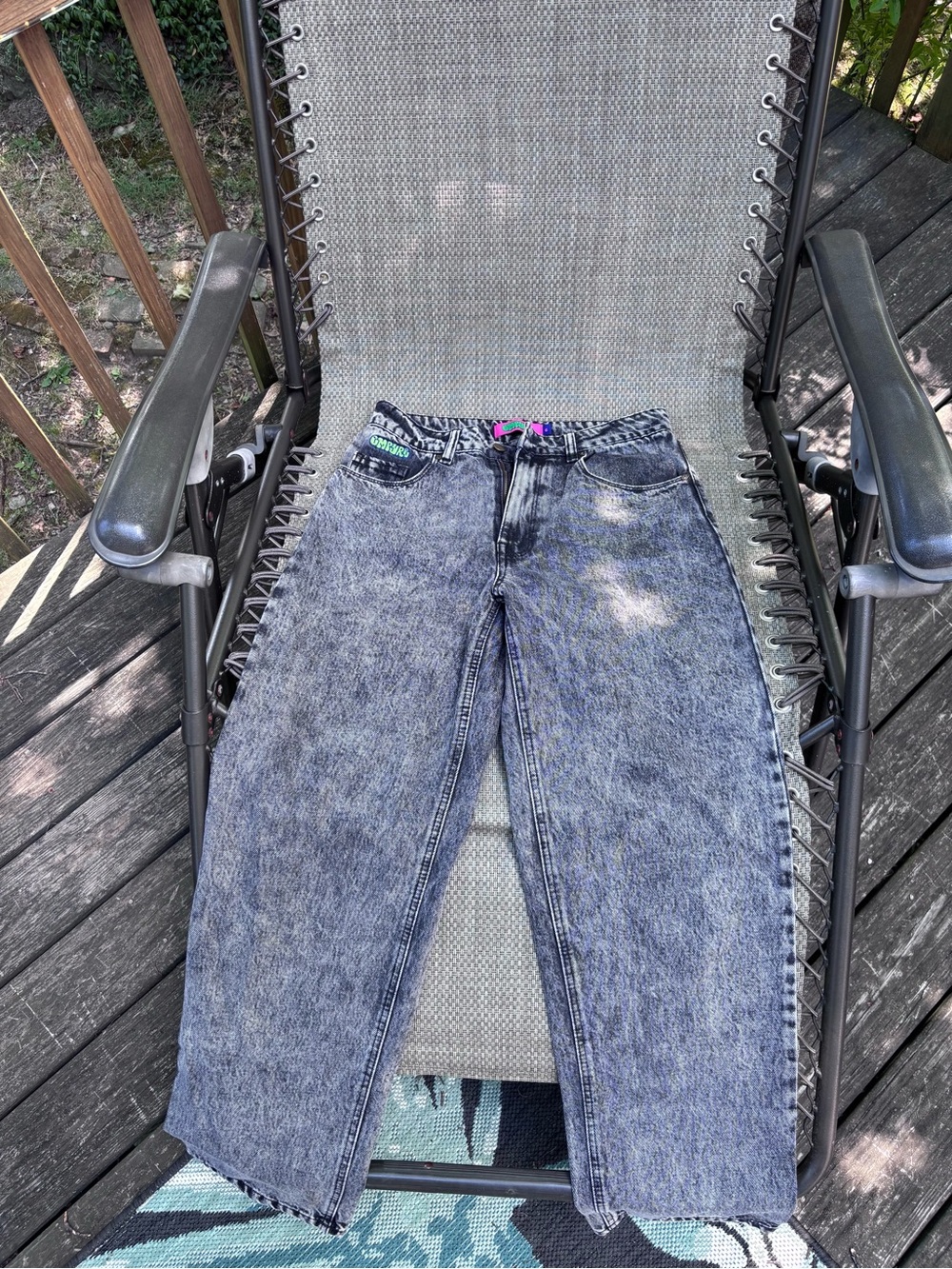 Empyre Women’s Boyfriend Acid Wash Jeans - Washed Black/Grey